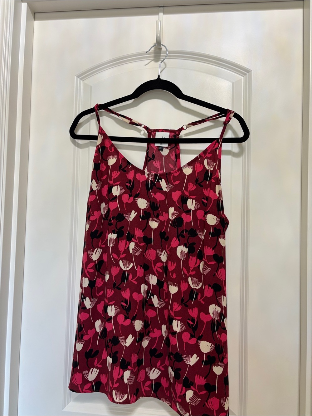 Cabi Poem camisole.  Floral Magenta Pink Strappy Camisole